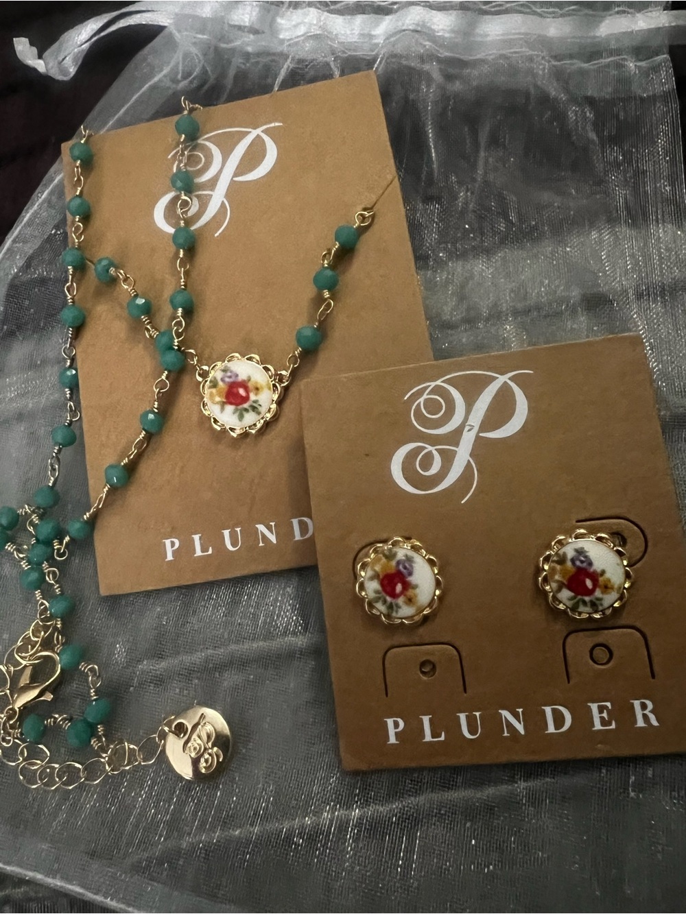 Plunder Teal Beaded Necklace and Gold Floral Pendant with Matching Earrings - Picture 2 of 3
